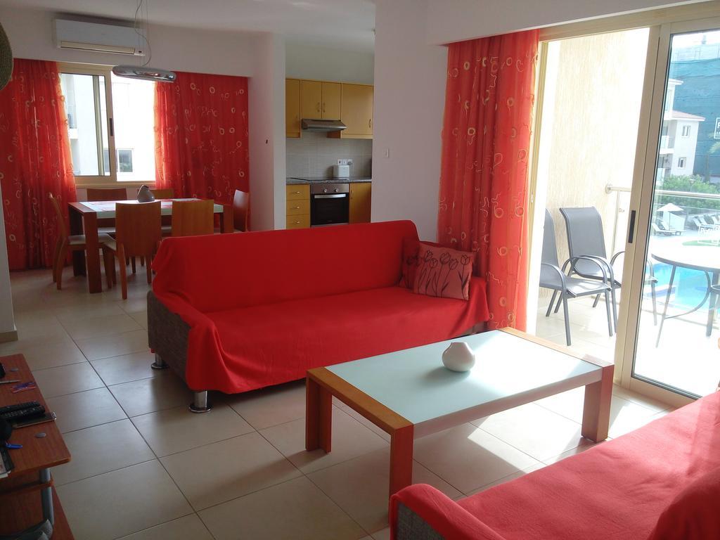 Elysia Park 9-202 Apartment Paphos Luaran gambar